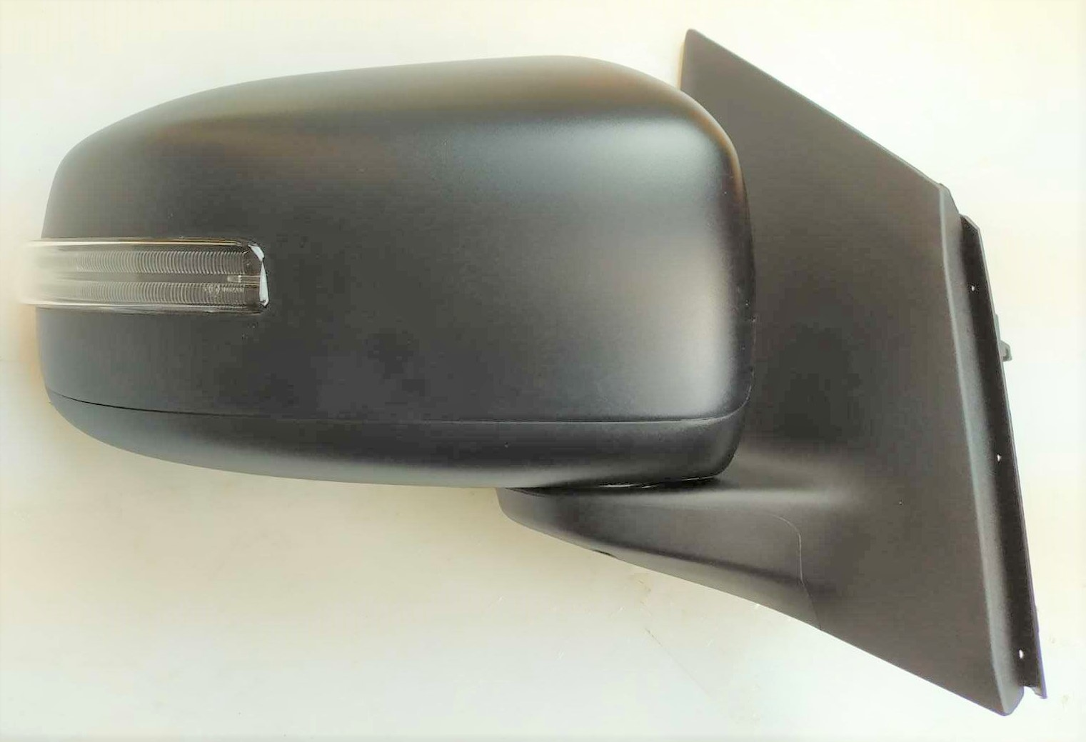 DIŞ DİKİZ AYNA MITSUBISHI LANCER 2014- ELEKTRİKLİ ASTARLI SİNYALLİ SAĞ