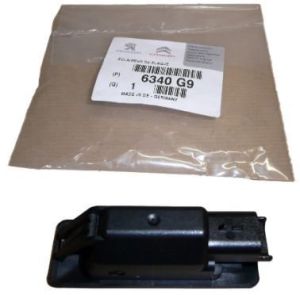 ARKA PLAKA LAMBASI NISSAN PRIMERA 02- NV200 11- VIANO 03- VITO 06-