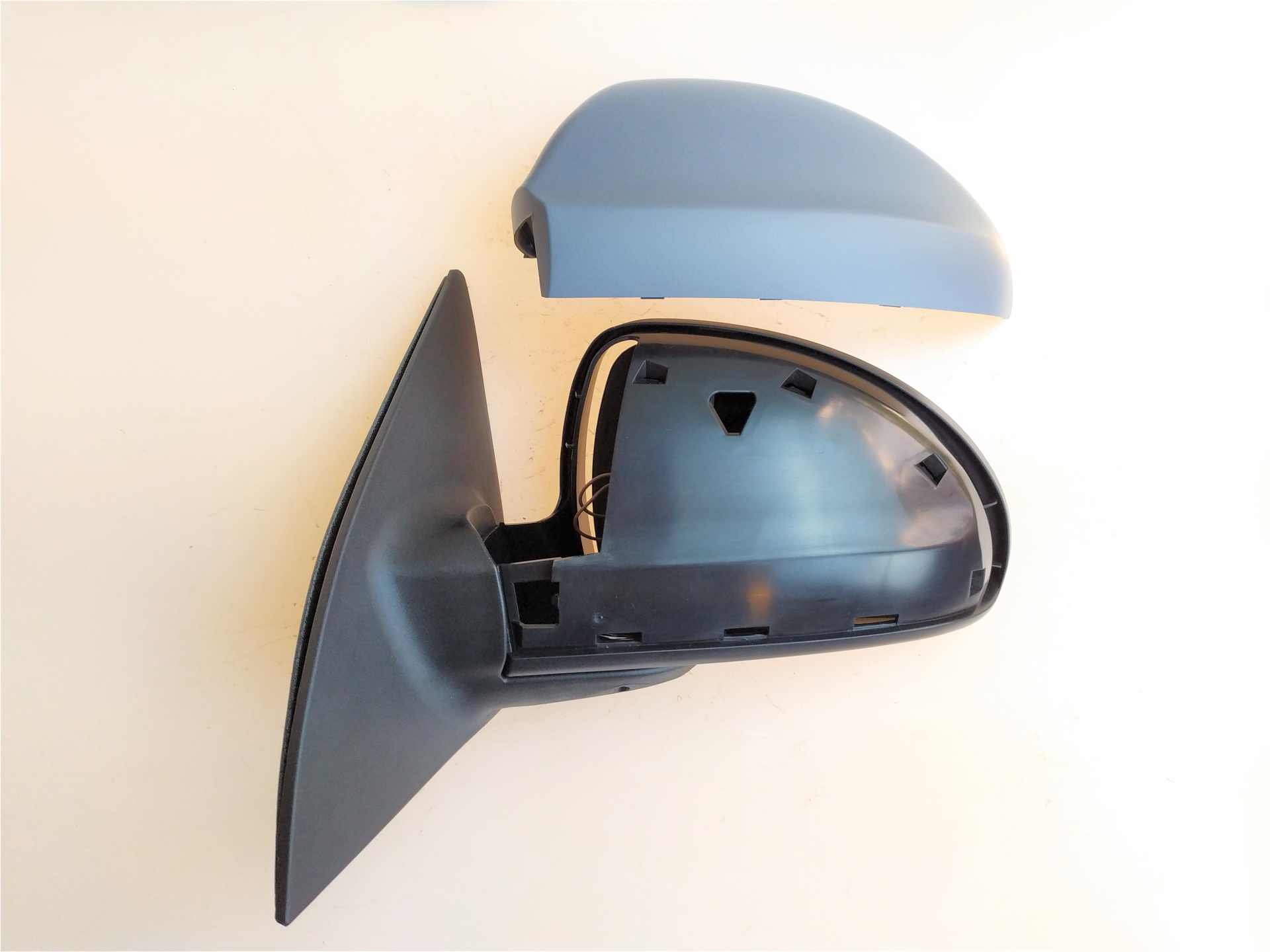 DIŞ DİKİZ AYNA KIA CEED 2007-2010 ELEKTRİKLİ ISITMALI ASTARLI KÖR NOKTALI SOL