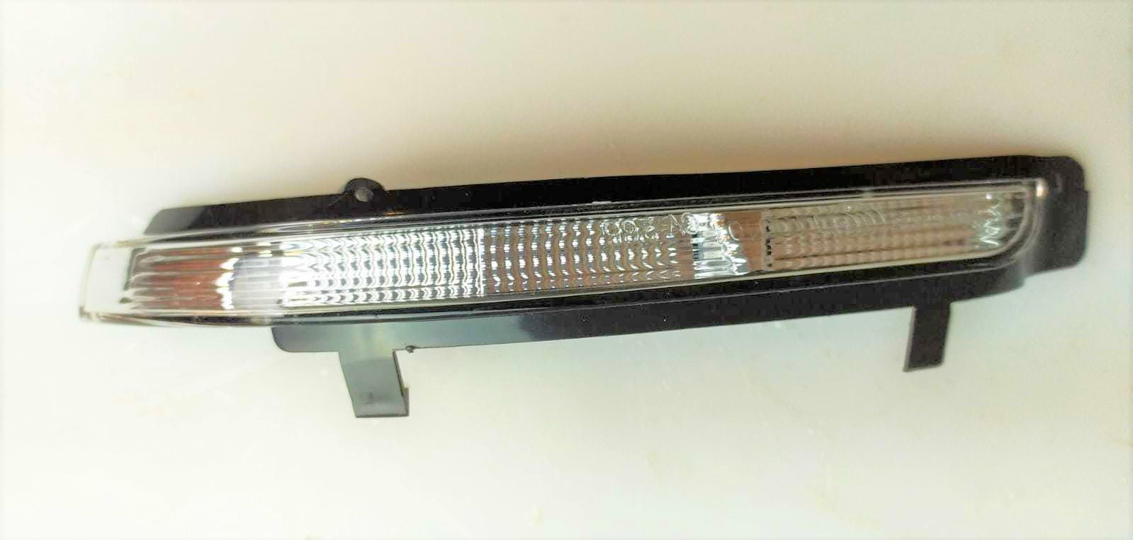 AYNA SİNYALİ AYNA SİNYALİ SKODA OCTAVIA ( SUPERB 2008-2015) 2008-2012 SAĞ