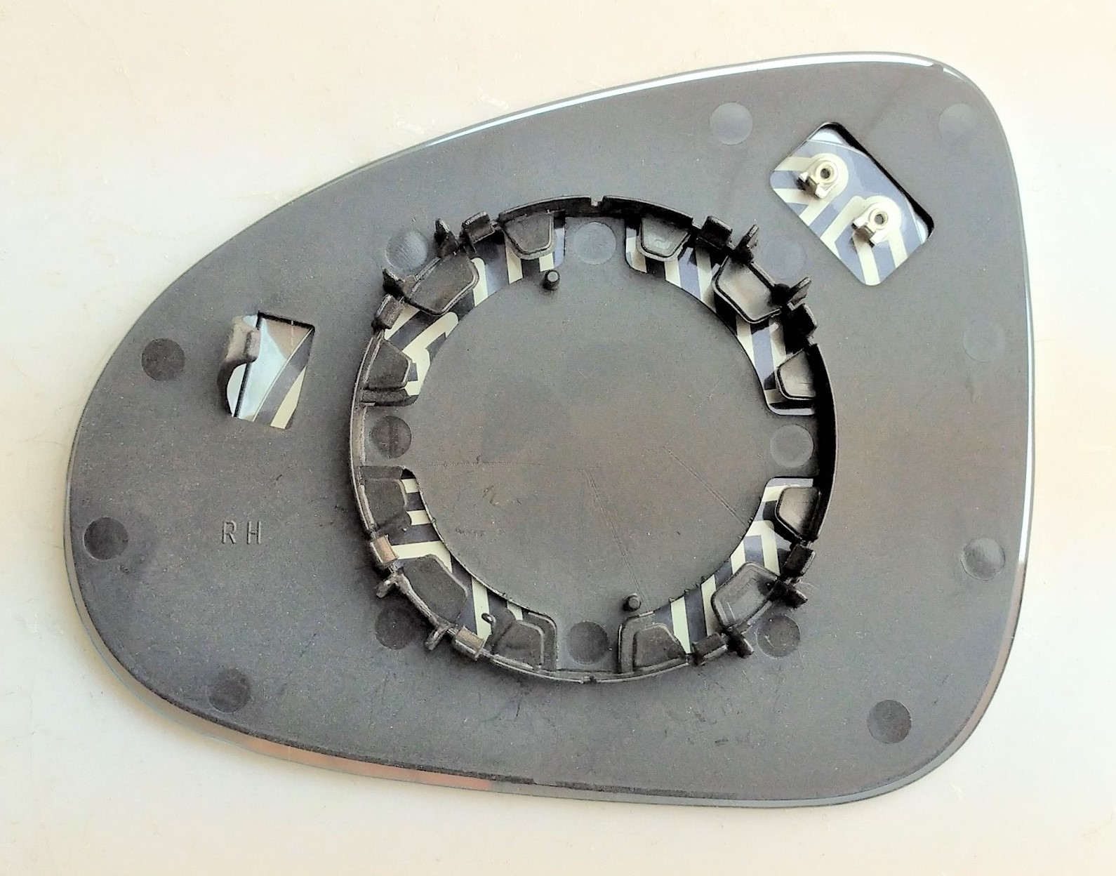 AYNA CAMI VOLKSWAGEN TOUAREG 2011-2018 ISITMALI KÖR NOKTALI SAĞ