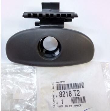 TORPİDO KAPAK AÇMA KOLU (KİLİT DELİKLİ) C2-C3 II 2005-2009 C3 PLURİEL 8218T2