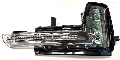 AYNA SİNYALİ AYNA SİNYALİ VOLVO XC60 2017-2020 SAĞ