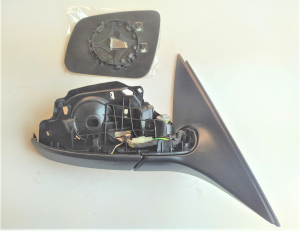 DIŞ DİKİZ AYNA MERCEDES C-CLASS W204  2007-2010 ELEKTRİKLİ KATLANIR ISITMALI HAFIZALI KÖR NOKTALI SAĞ (KAPAKSIZ VE SİNYALSİZ)