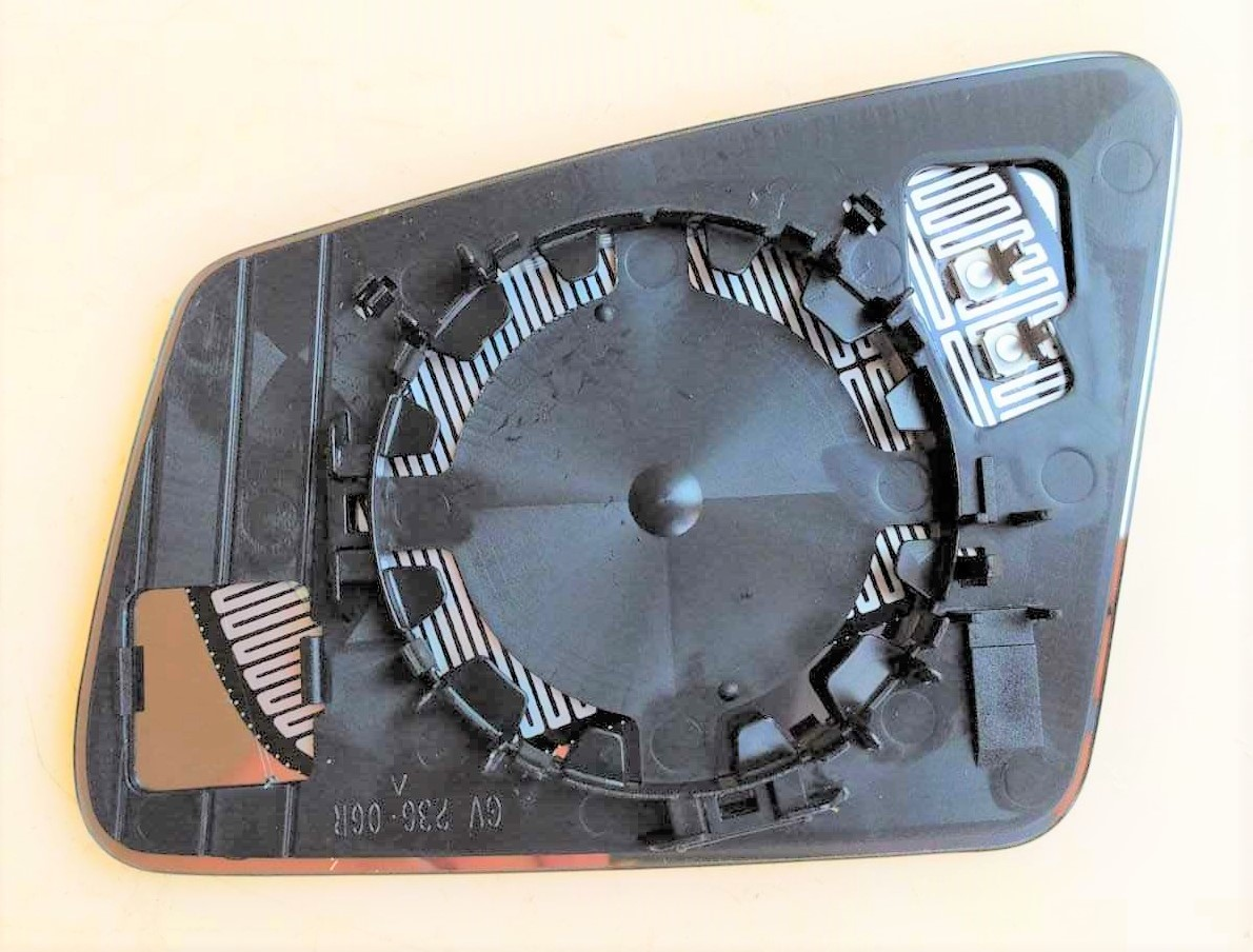 AYNA CAMI MERCEDES W204 C204 C207 C-CLASS/ W221 S-CLASS/ W212 E-CLASS/ CL-CLASS C216/CLA CLASS C117 / E -CLASS A207 / GLA-CLASS X156 / A-CLASS W176 / B-CLASS W242 W246 2009- ISITMALI KÖR NOKTALI SAĞ