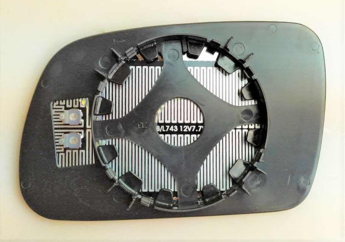 AYNA CAMI PEUGEOT 307 2001-2008 ISITMALI SAĞ