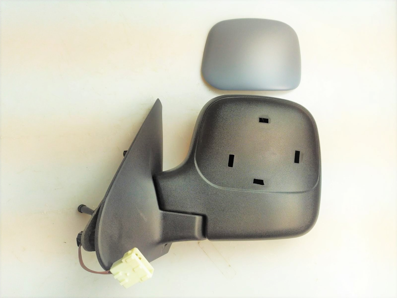 DIŞ DİKİZ AYNA PEUGEOT-CITROEN PARTNER BERLİNGO 1996-2008 MEKANİK ISITMALI ASTARLI SOL