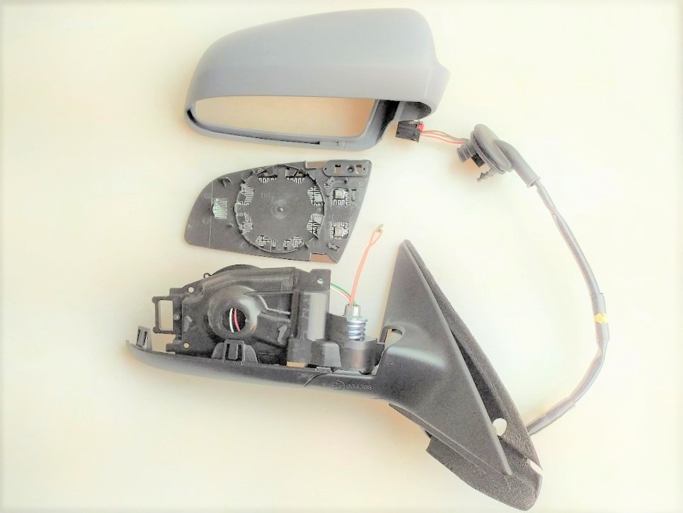 DIŞ DİKİZ AYNA AUDİ A3 3D 2003-2008 ELEKTRİKLİ ISITMALI ASTARLI 3 KAPI SAĞ